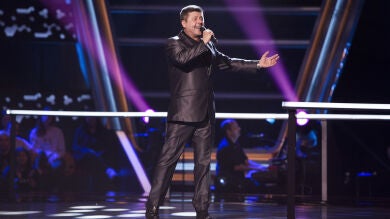 Ramón Luis Guillem canta ‘Júrame’ en los Asaltos de ‘La Voz Senior’