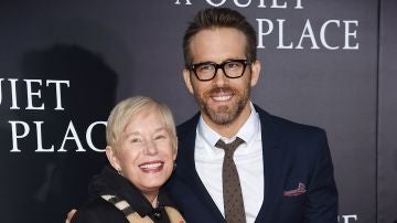 Ryan Reynolds y su madre, Tammy