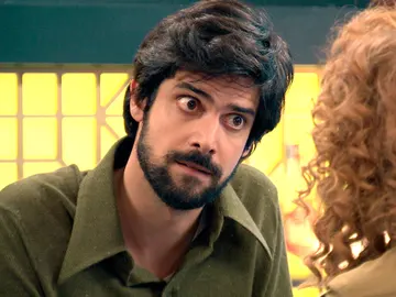 Vicente miente a Ana que le acusa de asesino Vicente miente a Ana que le acusa de asesino