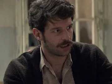 Carlos, en alerta al descubrir el testamento de Gabriel Carlos, en alerta al descubrir el testamento de Gabriel