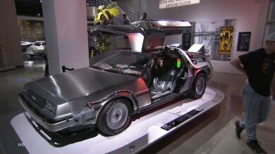 Los vehículos más espectaculares del mundo del cine se dan cita en Los Ángeles