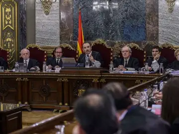 Noticias de la mañana (12-06-19) El juicio al 'Procés' llega a su fin con la última palabra de los acusados Noticias de la mañana (12-06-19) El juicio al 'Procés' llega a su fin con la última palabra de los acusados