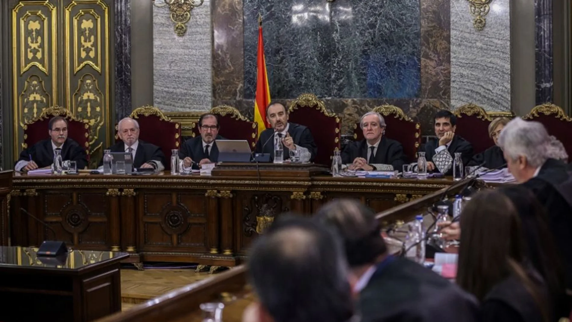 Noticias de la mañana (12-06-19) El juicio al 'Procés' llega a su fin con la última palabra de los acusados Noticias de la mañana (12-06-19) El juicio al 'Procés' llega a su fin con la última palabra de los acusados