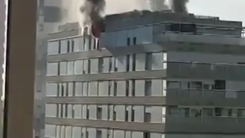 Un hombre grave tras un incendio en Terrasa, Barcelona Un hombre grave tras un incendio en Terrasa, Barcelona