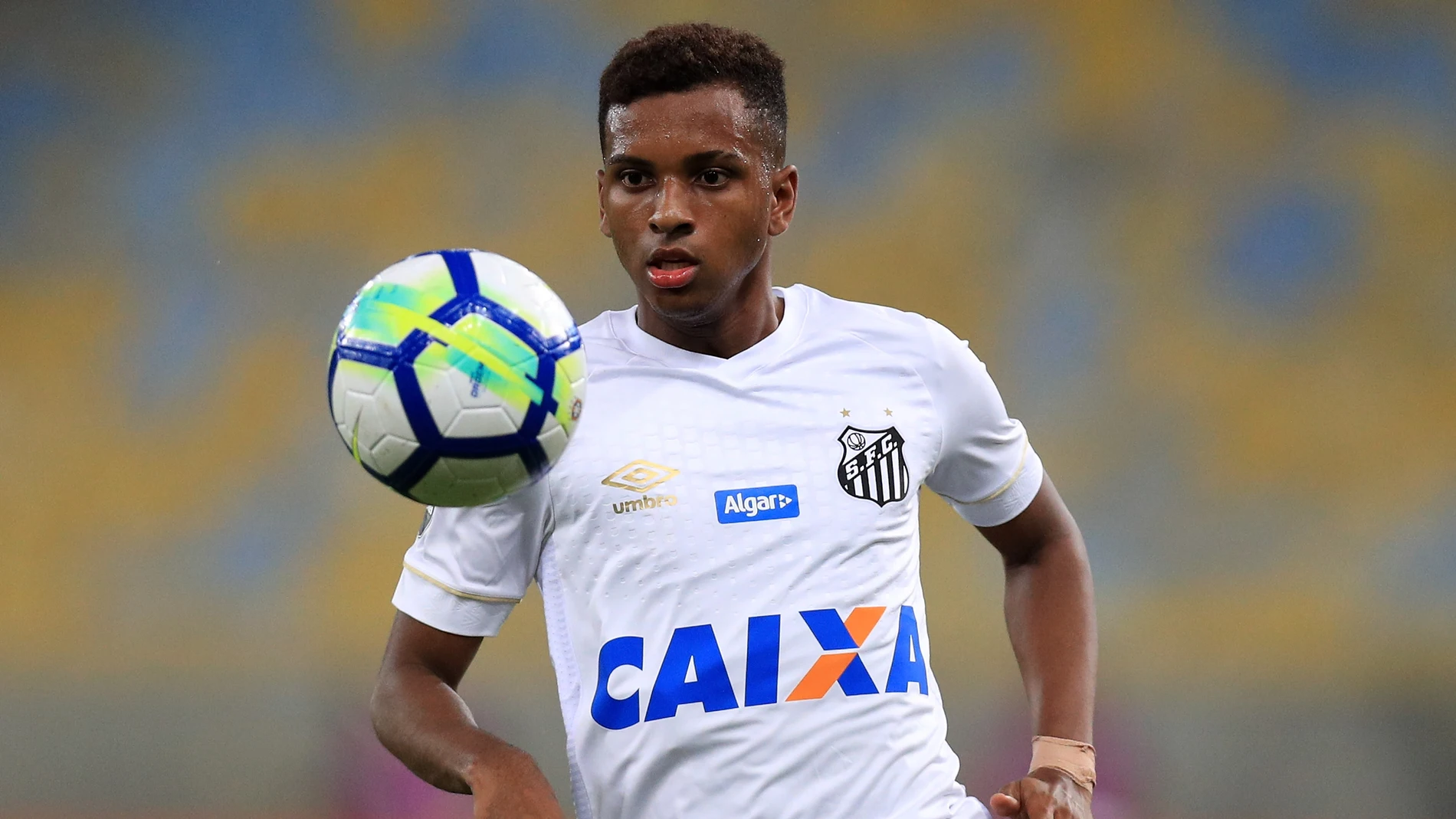 Rodrygo en un partido del Santos Rodrygo en un partido del Santos