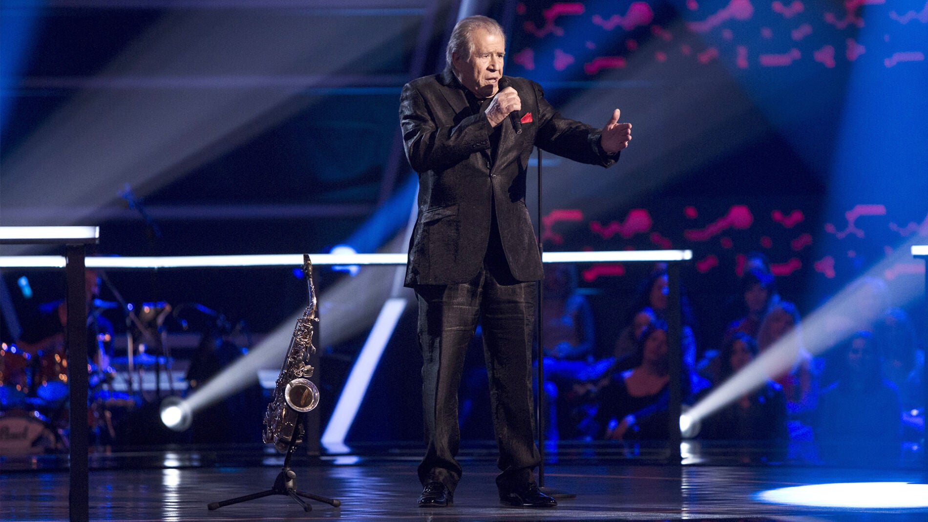 Juan Mena canta &lsquo;Envidia&rsquo; en los Asaltos de &lsquo;La Voz Senior&rsquo;