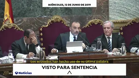 Las tres Las tres