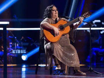 La Tata canta ‘Si a veces hablo de ti’ en los Asaltos de ‘La Voz Senior’ La Tata canta ‘Si a veces hablo de ti’ en los Asaltos de ‘La Voz Senior’