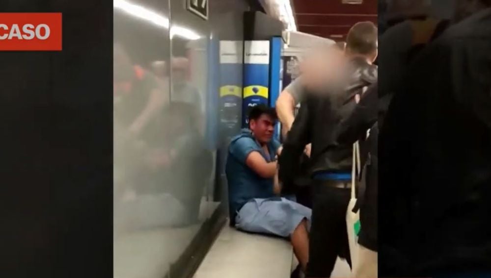 Agresión a un carterista en el metro de Barcelona
