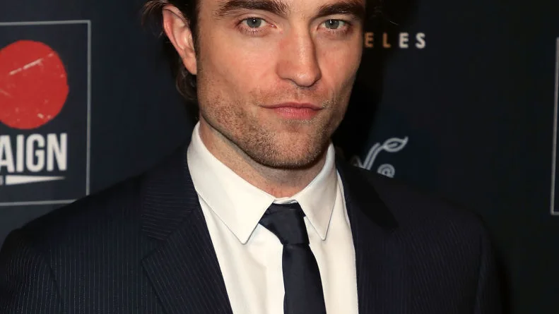 Robert Pattinson en una de sus últimas apariciones públicas Robert Pattinson en una de sus últimas apariciones públicas