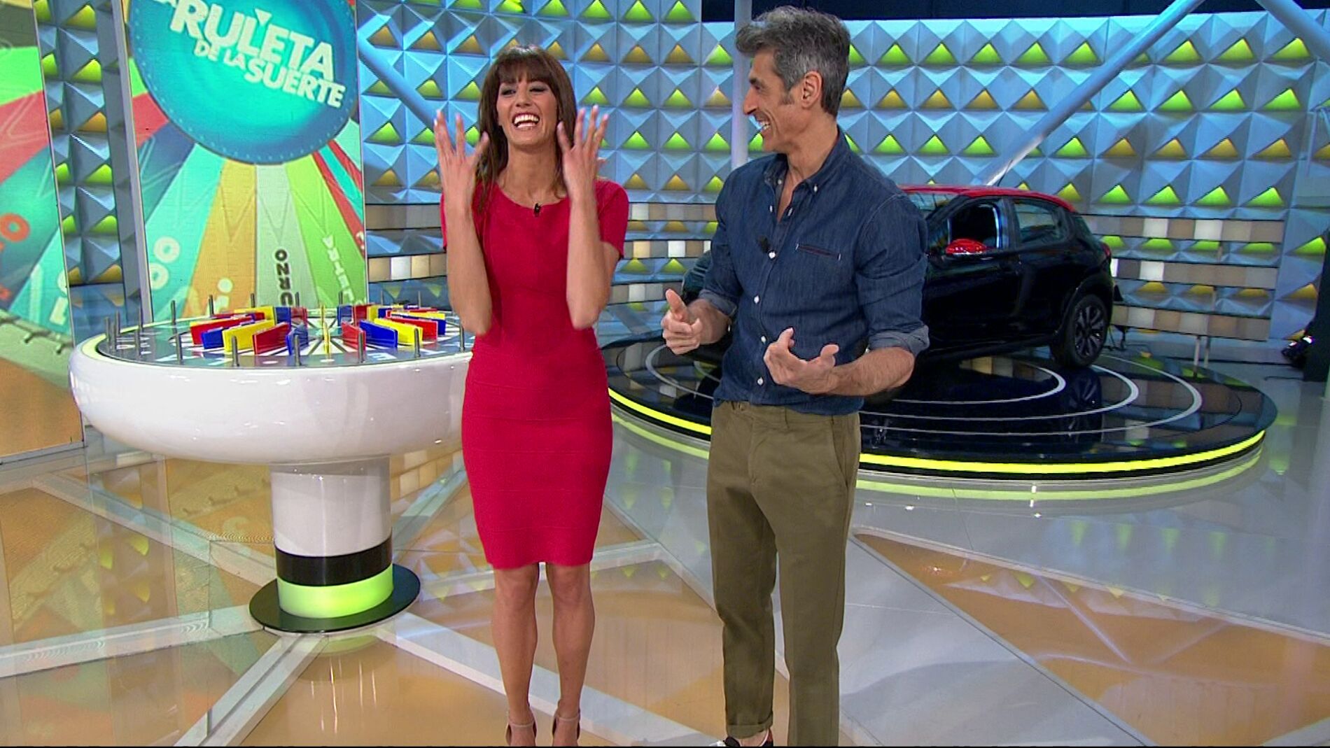 El debate sobre el color de la zapatilla que se ha hecho viral