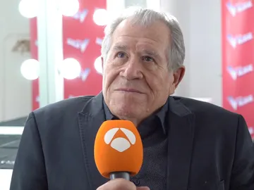 Juan Mena: "Antonio Orozco me ha dado una inyección de armonía, de musicalidad y apoyo" Juan Mena: "Antonio Orozco me ha dado una inyección de armonía, de musicalidad y apoyo"