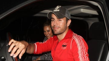 Enrique Iglesias y Anna Kournikova