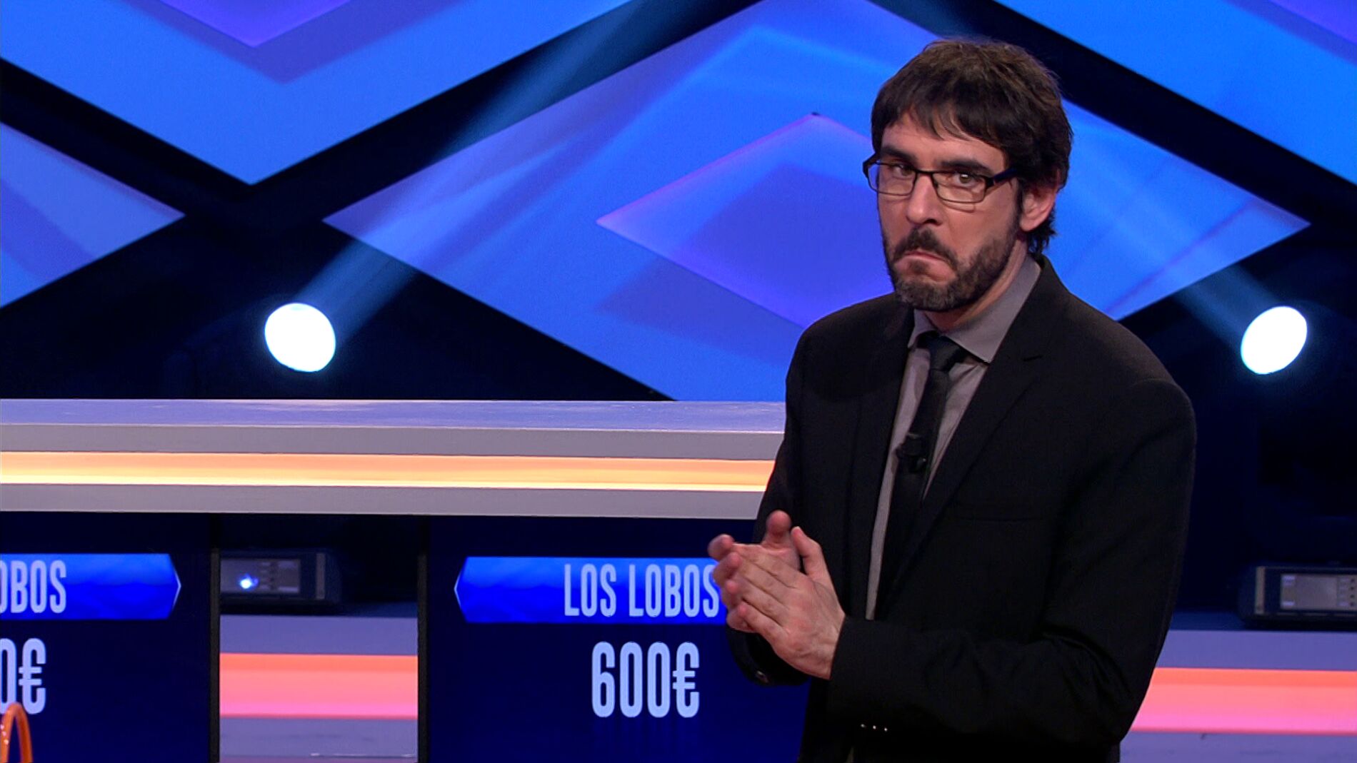  'Los Lobos' sorprenden en '¡Boom!' con unos recitales en chino, francés e inglés