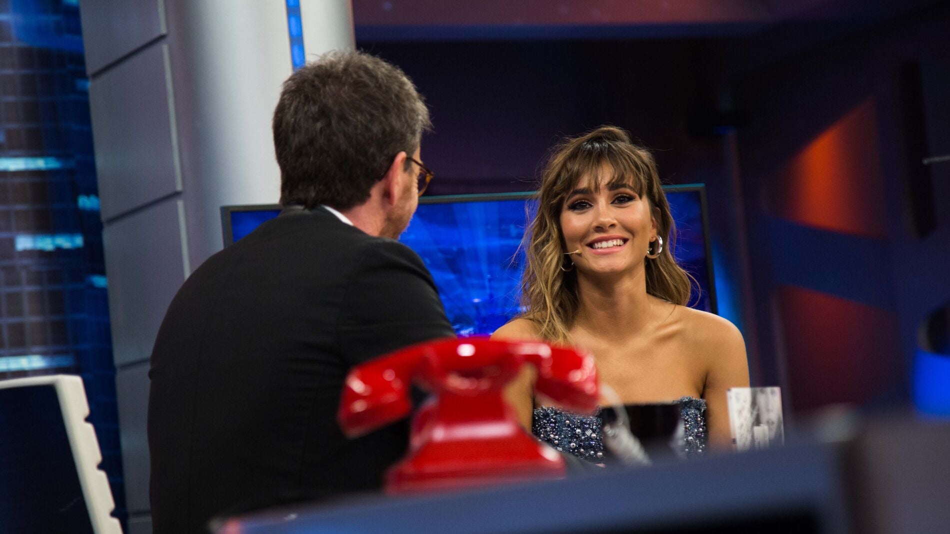 El lado m&aacute;s rom&aacute;ntico de Aitana en 'El Hormiguero 3.0' al explicar la letra de su canci&oacute;n 'Nada sale mal'