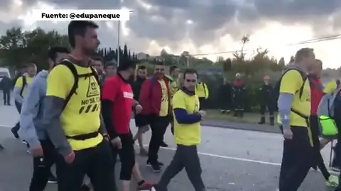 Los empleados de Alcoa de Asturias a Madrid a pie Los empleados de Alcoa de Asturias a Madrid a pie