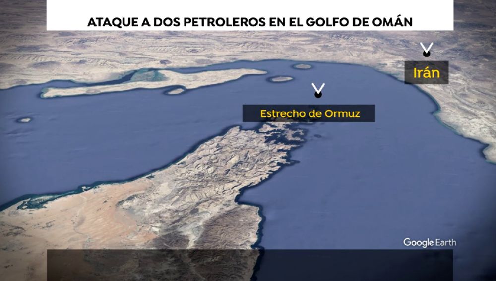 Atacados dos cargueros en el estrecho de Ormuz
