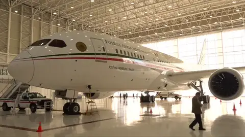 El presidente mexicano vende su avión para pagar el plan migratorio El presidente mexicano vende su avión para pagar el plan migratorio