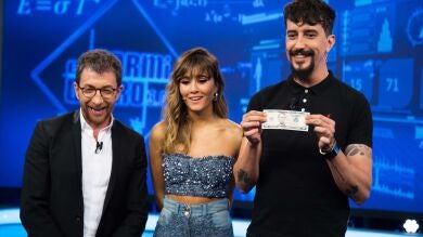 ¿Cómo hacer sonreír a la gente que sale en los billetes? Marron deja a Aitana con la boca abierta en 'El Hormiguero 3.0'