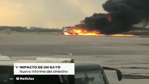 Un rayo, el causante del accidente de avión ruso donde murieron 41 personas Un rayo, el causante del accidente de avión ruso donde murieron 41 personas