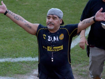 Maradona, durante un partido del Dorados