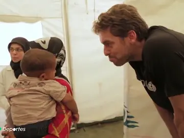 Los hermanos Gasol, dos fuera de serie dentro y fuera de la cancha: su faceta más solidaria Los hermanos Gasol, dos fuera de serie dentro y fuera de la cancha: su faceta más solidaria