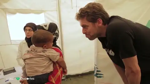 Los hermanos Gasol, dos fuera de serie dentro y fuera de la cancha: su faceta más solidaria Los hermanos Gasol, dos fuera de serie dentro y fuera de la cancha: su faceta más solidaria