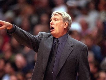 Don Nelson, histórico entrenador de la NBA