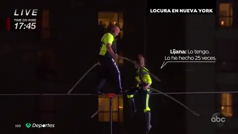 El reto de los hermanos Wallenda: cruzan Times Square por un cable a 25 pisos de altura El reto de los hermanos Wallenda: cruzan Times Square por un cable a 25 pisos de altura