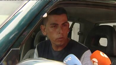 El novio de Dana sugiere que la joven ha huido a Rumanía y se queja de la investigación: 