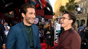 Jake Gyllenhaal junto a Tom Holland