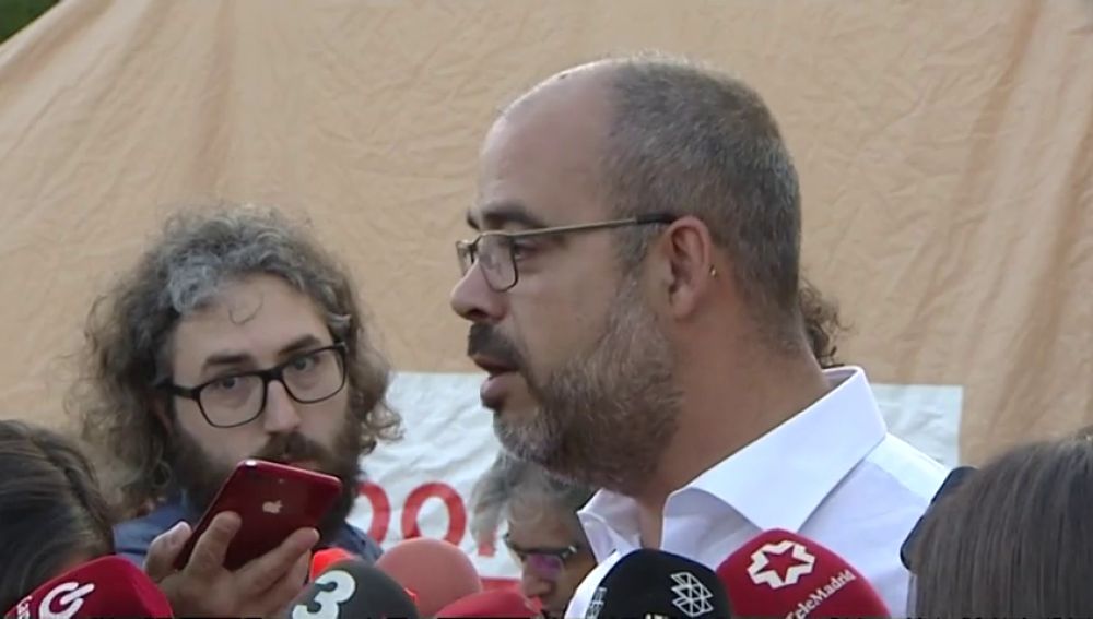 El consejero de Interior catalán agradece la ayuda de la UME de un "país vecino"