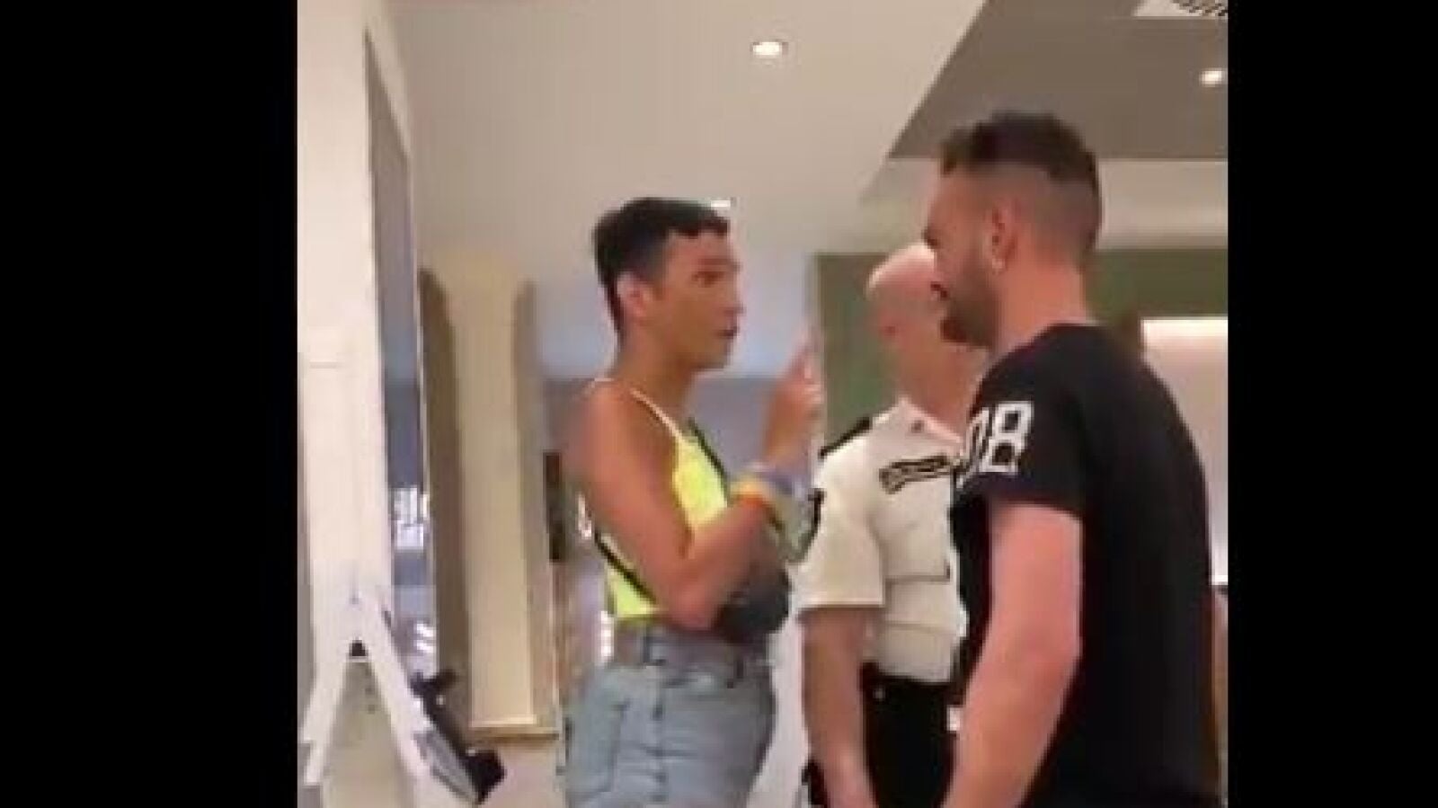 La amenaza a un chico gay en Barcelona: 