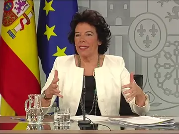 Gobierno: "Sería frívolo dejar la investidura para septiembre" Gobierno: "Sería frívolo dejar la investidura para septiembre"