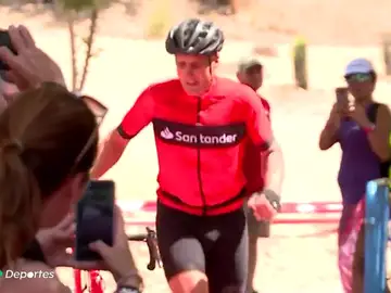 Hasta Miguel Indurain sufrió la ola de calor: el deporte contra temperaturas incluso superiores a 40 grados Hasta Miguel Indurain sufrió la ola de calor: el deporte contra temperaturas incluso superiores a 40 grados