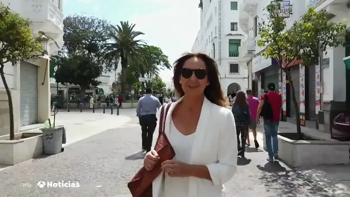 Mar&iacute;a Due&ntilde;as, sobre 'El tiempo entre costuras': "Se vive con los cinco sentidos"