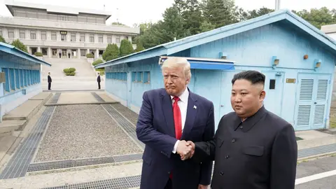 Reunión entre Donald Trump y Kim Jong Un Reunión entre Donald Trump y Kim Jong Un
