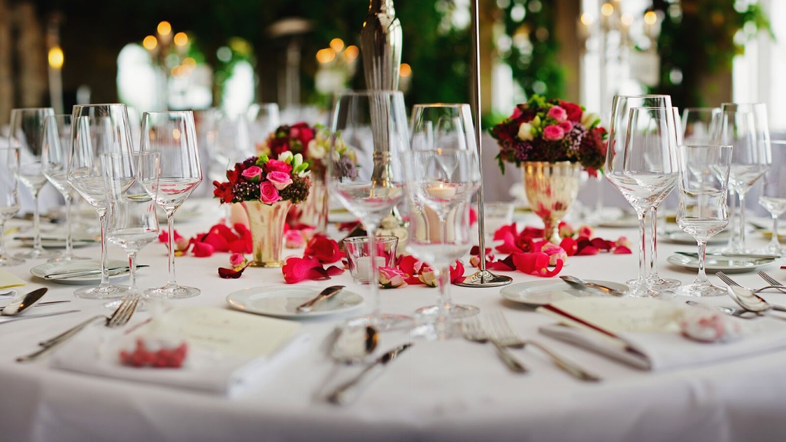 Una invitada a una boda deja a la novia sin su momento especial