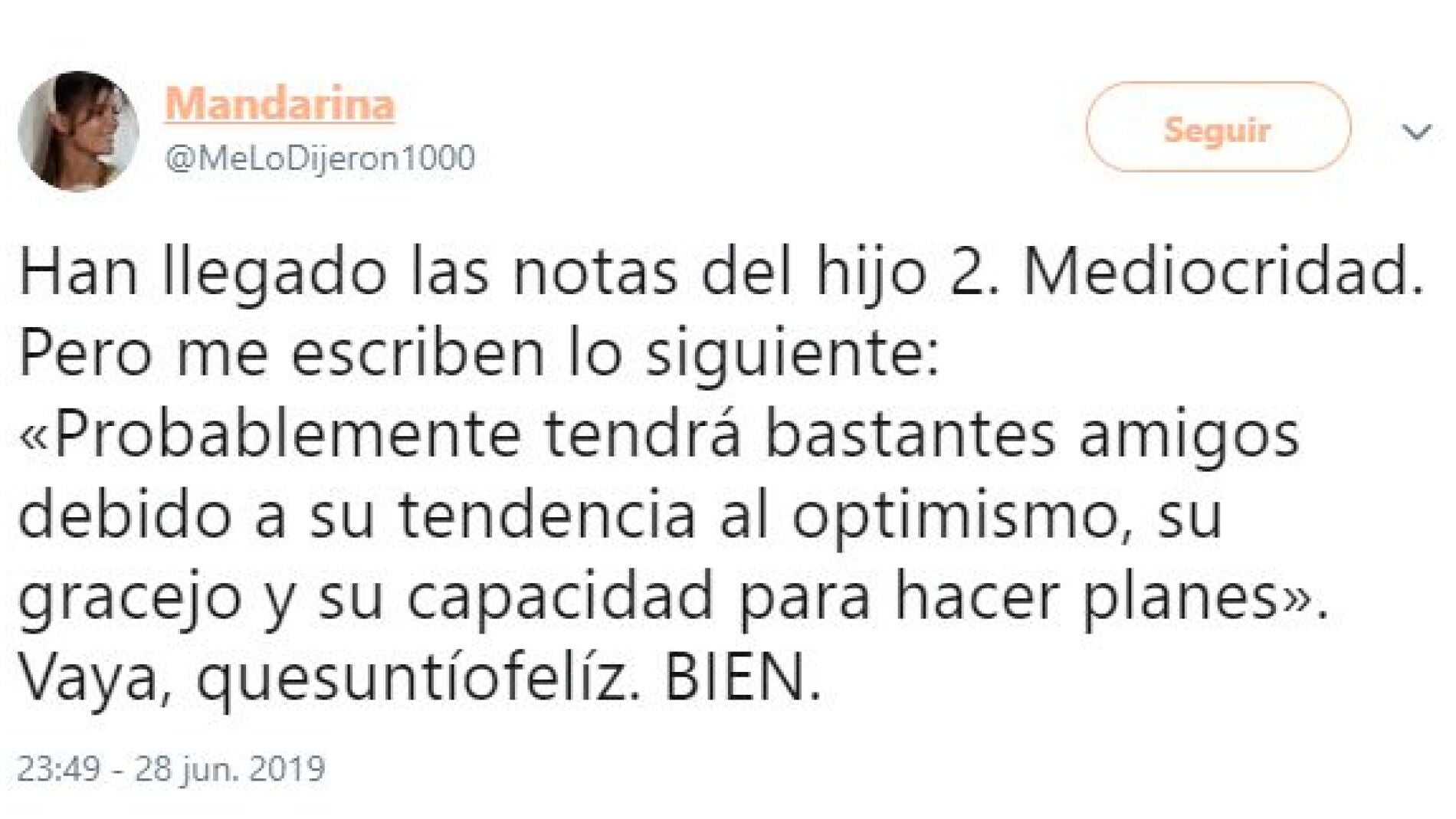Tweet de la madre que recibi&oacute; un inusual comentario junto a las notas de su hijo