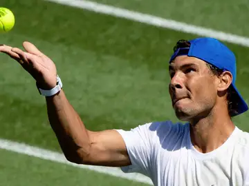 Rafael Nadal afronta un Wimbledon que no le ha tratado como se le debe Rafael Nadal afronta un Wimbledon que no le ha tratado como se le debe