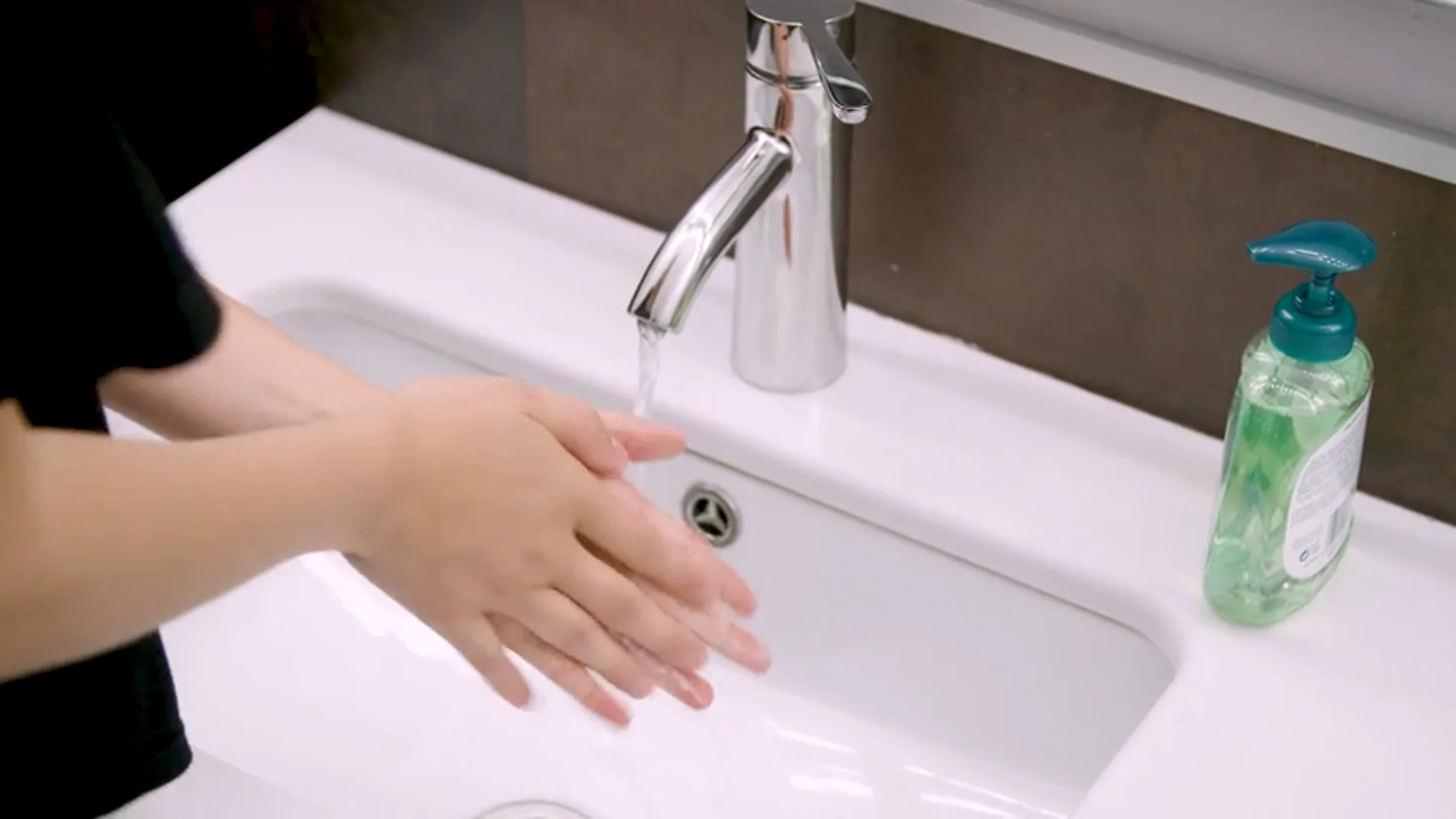 Jabón o gel desinfectante: ¿qué es mejor para lavarse las manos? Jabón o gel desinfectante: ¿qué es mejor para lavarse las manos?