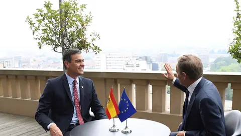 Reunión entre el presidente del Gobierno español en funciones, Pedro Sánchez, y el presidente del Consejo Europeo, Donald Tusk Reunión entre el presidente del Gobierno español en funciones, Pedro Sánchez, y el presidente del Consejo Europeo, Donald Tusk