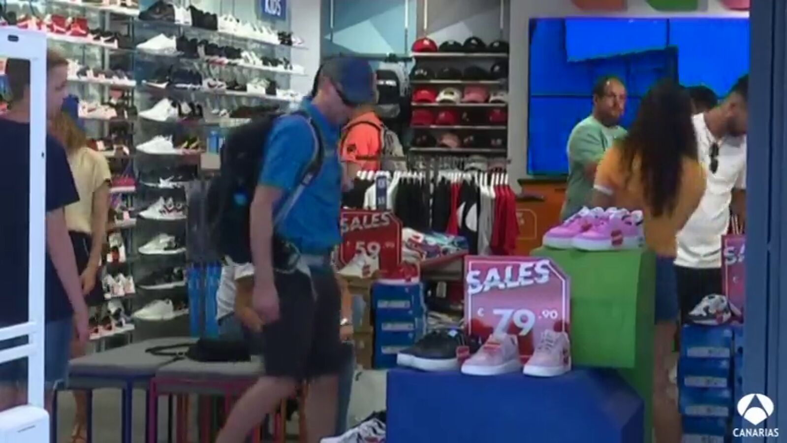 Las rebajas suben la contratación de cara al verano