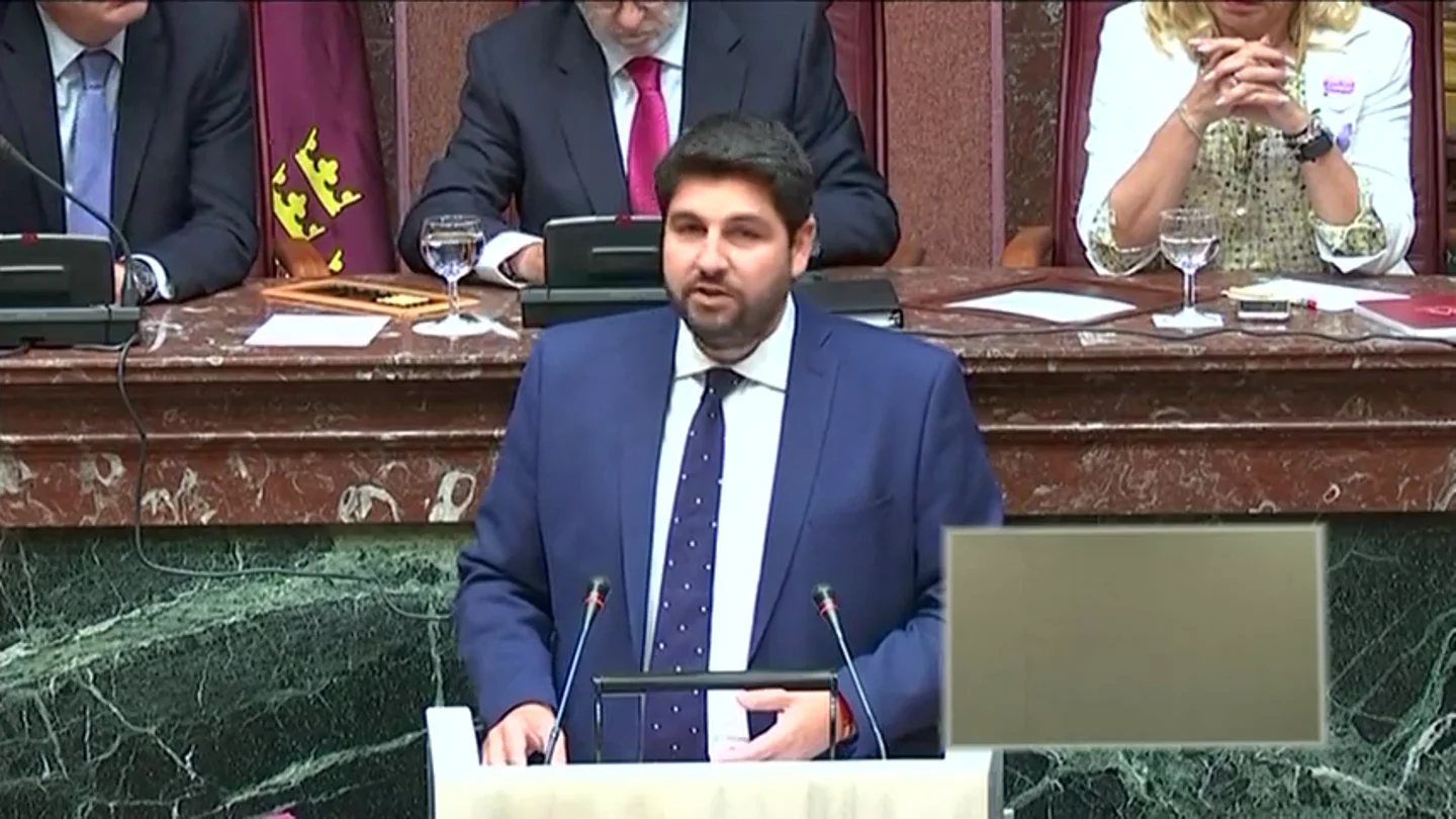 Inicio del debate de investidura en Murcia sin tener asegurada la mayoría Inicio del debate de investidura en Murcia sin tener asegurada la mayoría