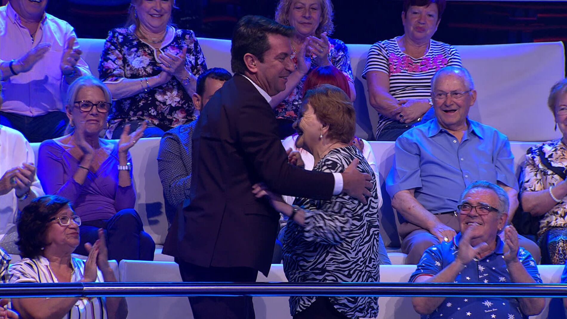 Arturo Valls baila por fin con Palmira Go-go en &lsquo;&iexcl;Ahora caigo!&rsquo;