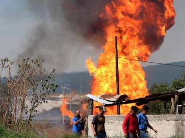 Explosión de un gasoducto este lunes, en Celaya (México). 