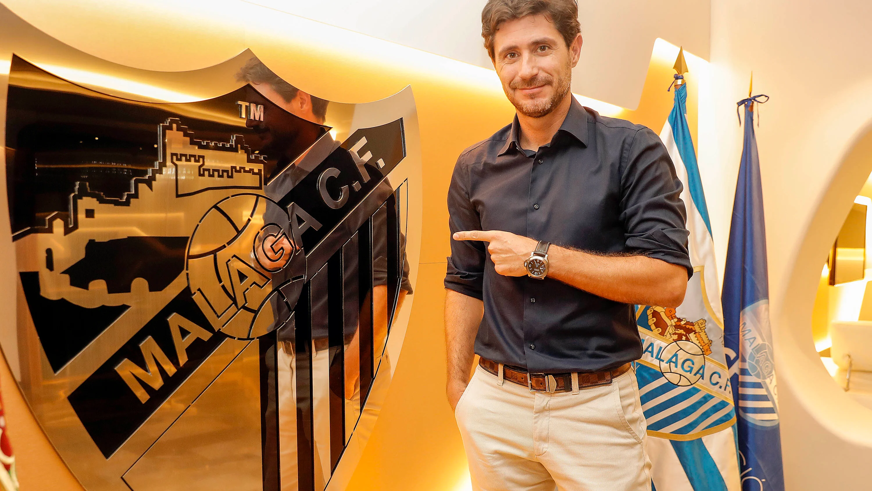 V&iacute;ctor S&aacute;nchez del Amo, renueva como entrenador del M&aacute;laga