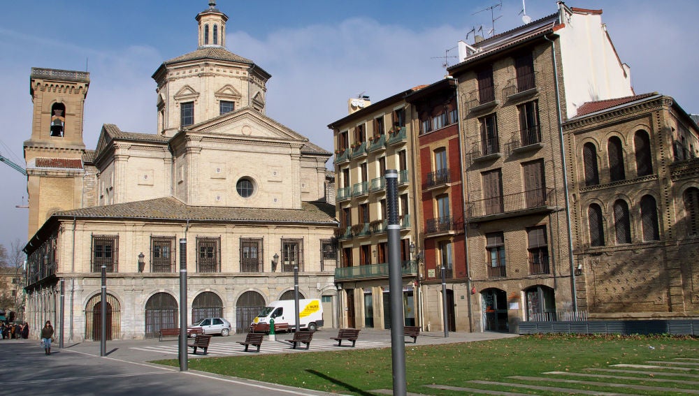 Un rayo impacta en la iglesia de San Lorenzo