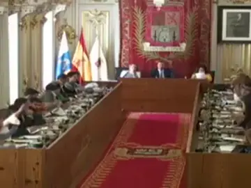 Subirse el sueldo, primera decisión en el ayuntamiento de Las Palmas de Gran Canaria Subirse el sueldo, primera decisión en el ayuntamiento de Las Palmas de Gran Canaria