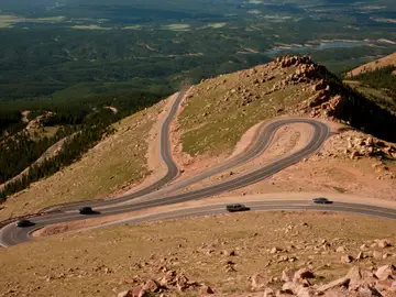 La terrible carrera de 'Pikes Peaks': del infierno al cielo La terrible carrera de 'Pikes Peaks': del infierno al cielo